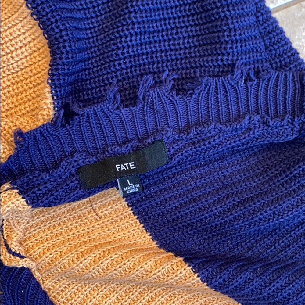 FATE - COLOR BLOCKED SWEATER - Picture 6 of 6